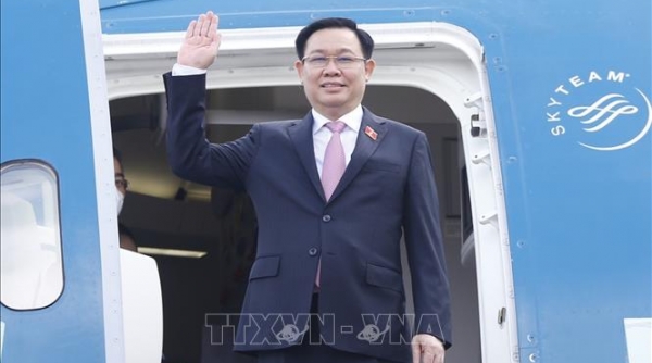 Hôm nay, ngày 15/05, Chủ tịch Quốc hội Vương Đình Huệ lên đường thăm chính thức Lào