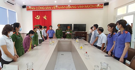 Khởi tố Giám đốc và 4 cán bộ CDC Đắk Lắk liên quan đến mua kit test Việt Á