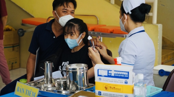 Sở Y tế TP. Hồ Chí Minh thông tin về lô vaccine Moderna tiêm cho trẻ em hết hạn