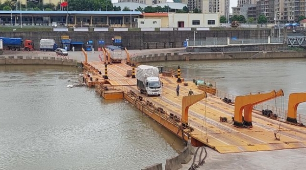 Quảng Ninh: Chính thức thông quan trở lại Lối mở cầu phao Km3+4 Hải Yên