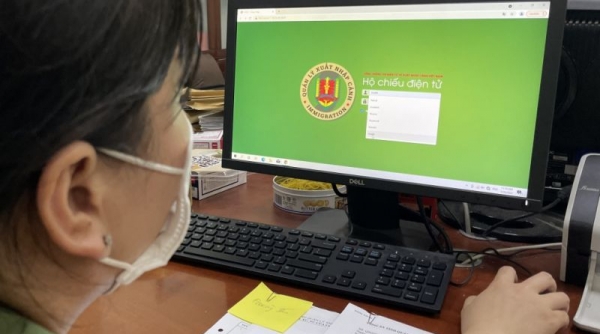 Công an tỉnh Quảng Ninh chính thức triển khai cấp hộ chiếu phổ thông qua mạng từ 01/06