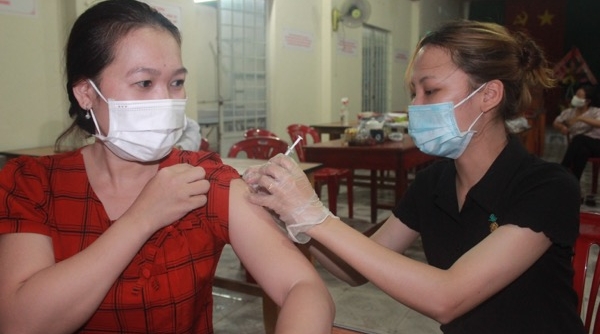 Đồng Nai: Khẩn trương tiếp nhận và tiêm vaccine phòng Covid-19