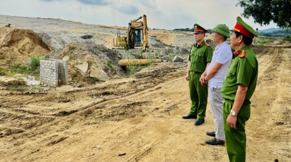 Công an huyện Hoằng Hóa tăng cường công tác kiểm tra, xử lý vi phạm pháp luật trong hoạt động khai thác, kinh doanh cát trái phép