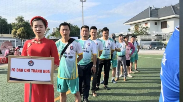 Những trận đấu nghẹt thở trong ngày đầu khai mạc Giải bóng đá Báo chí miền Trung năm lần thứ VIII năm 2022