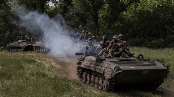 Chiến sự ở Donbass "tăng nhiệt", Nga - Ukraine thay chiến thuật và đổi mục tiêu