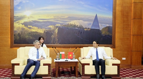 Lãnh đạo tỉnh Lào Cai tiếp xã giao Đại sứ đặc mệnh toàn quyền Cộng hòa Belarus tại Việt Nam