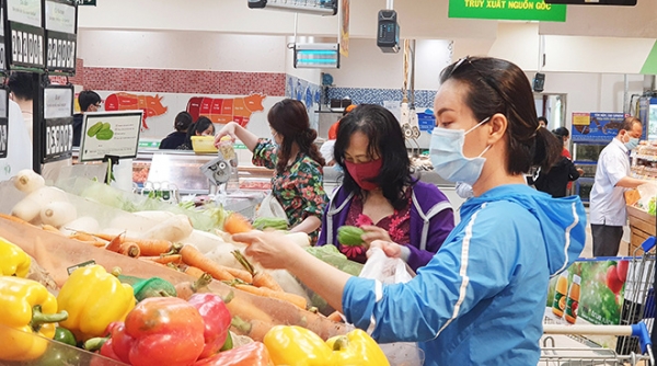 Dự báo của Standard Chartered lạm phát Việt Nam năm 2022 vượt 4%