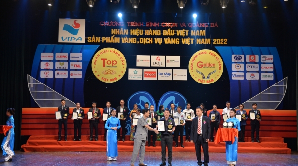 Hội Sở Hữu Trí Tuệ Việt Nam vinh danh TNTech với giải thưởng ‘TOP 20 Sản phẩm Vàng, Dịch vụ Vàng Việt Nam 2022’