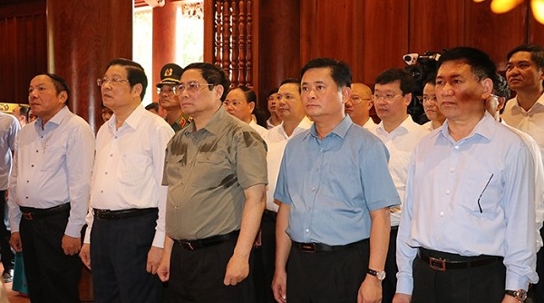 Thủ tướng Phạm Minh Chính dâng hương tại Khu di tích Quốc gia đặc biệt Kim Liên