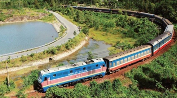 Bộ GTVT chi hơn 800 tỷ đồng cải tạo, nâng cấp đường sắt Hà Nội - Vinh