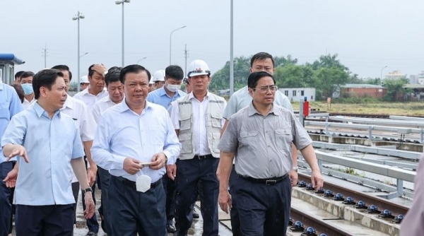 Thủ tướng Phạm Minh Chính thị sát, tháo gỡ vướng mắc dự án đường sắt Nhổn – Ga Hà Nội