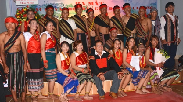 Câu lạc bộ bảo tồn văn hóa dân tộc đầu tiên ở xã vùng cao Quảng Ngãi