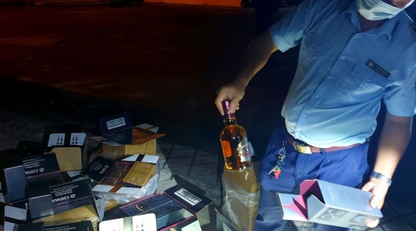 Tạm giữ lô rượu Chivas Regal để xác minh vi phạm