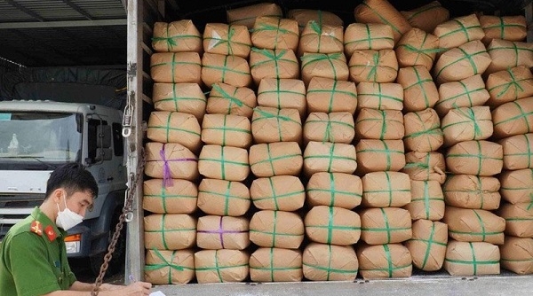 Bắt thêm 04 đối tượng trong vụ nhập lậu đường cát từ Campuchia về Việt Nam