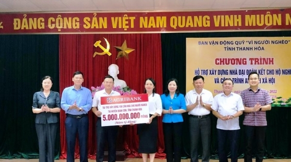 Ngân hàng Agribank Việt Nam hỗ trợ xây dựng nhà đại đoàn kết cho hộ nghèo và công trình an sinh xã hội
