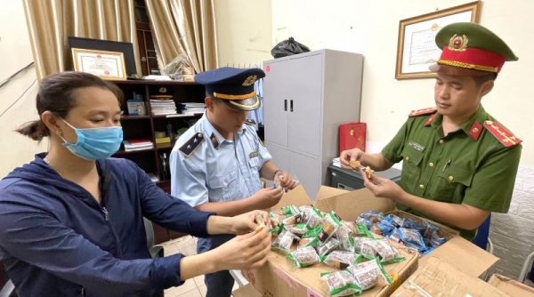 Bắc Giang thu giữ 2.200 chiếc bánh trung thu không rõ nguồn gốc