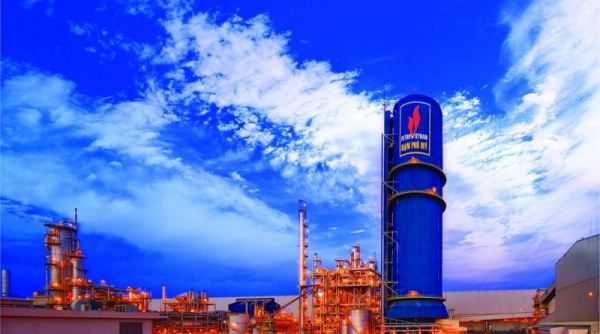 PVFCCo: Khẳng định thương hiệu, vị thế trong lĩnh vực hóa chất dầu khí