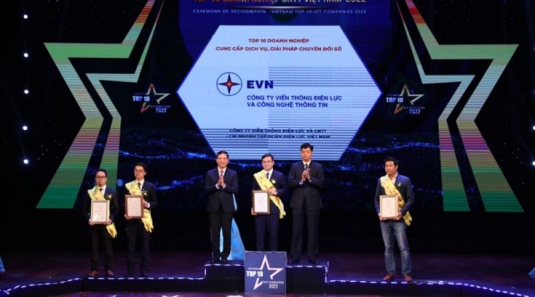 EVNICT được vinh danh TOP 10 Doanh nghiệp Công nghệ thông tin Việt Nam năm 2022