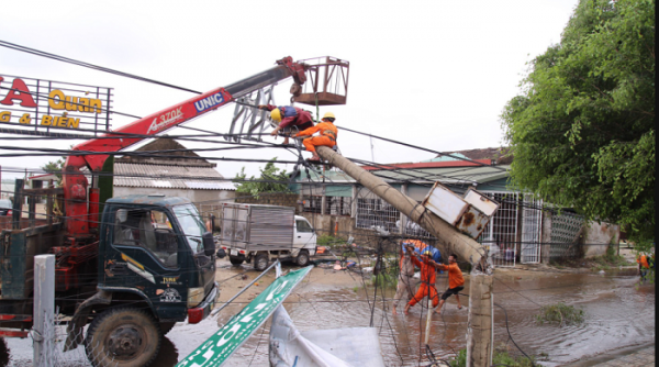 Viettel triển khai chính sách hỗ trợ người dân vùng ảnh hưởng bão Noru