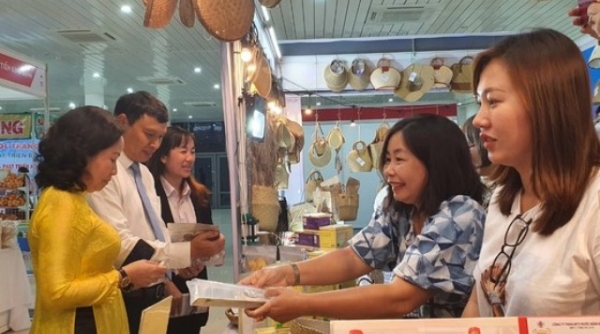 Gần 150 gian hàng tham gia Hội chợ hàng Việt - Đà Nẵng 2022