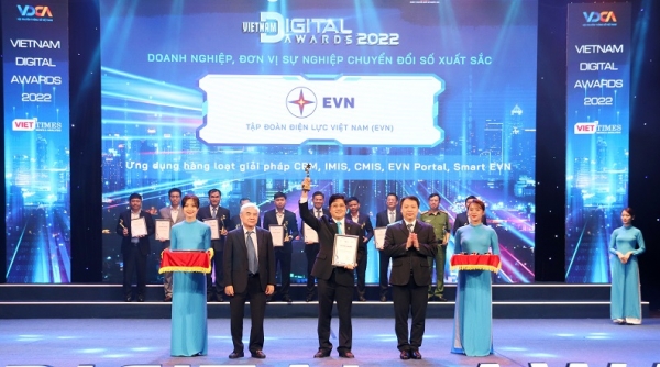 EVN nhận giải thưởng Doanh nghiệp chuyển đổi số xuất sắc năm 2022