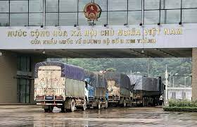 Xuất khẩu 33 tấn sầu riêng qua cửa khẩu Kim Thành