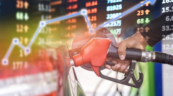 Chuyên gia lý giải sự biến động “dị thường” của thị trường xăng dầu năm 2022