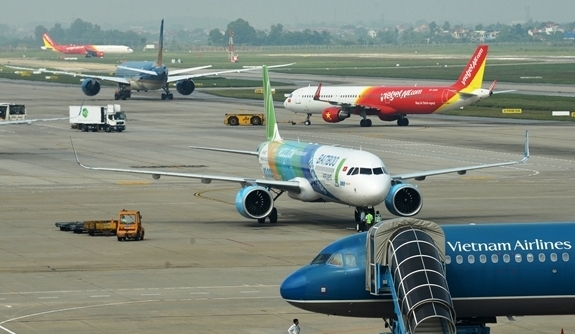 Sản lượng vận chuyển hành khách bằng đường hàng không sụt giảm