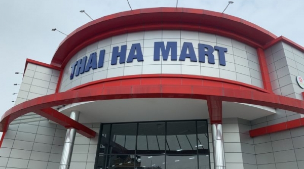 Thai Ha Mart ở Hà Nam bày bán hàng hóa, sản phẩm không tem nhãn phụ, không rõ nguồn gốc