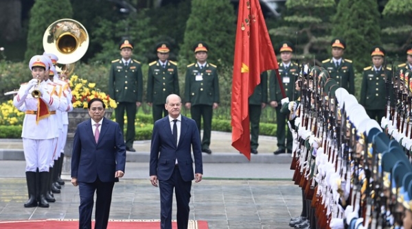 Thủ tướng Phạm Minh Chính chủ trì lễ đón chính thức Thủ tướng CHLB Đức
