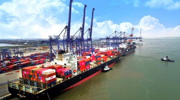 Năm mặt hàng xuất khẩu cán mốc tỷ USD sau nửa tháng