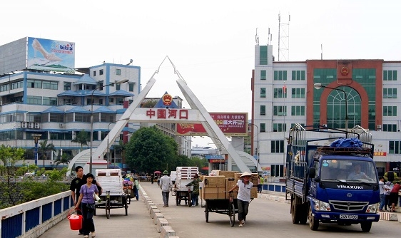 Quảng Tây duy trì hoạt động của các cửa khẩu biên giới Việt Nam trong dịp Tết