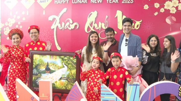 Một gia đình Ấn Độ tổ chức "siêu đám cưới" tại Đà Nẵng đúng dịp Tết Quý Mão 2023