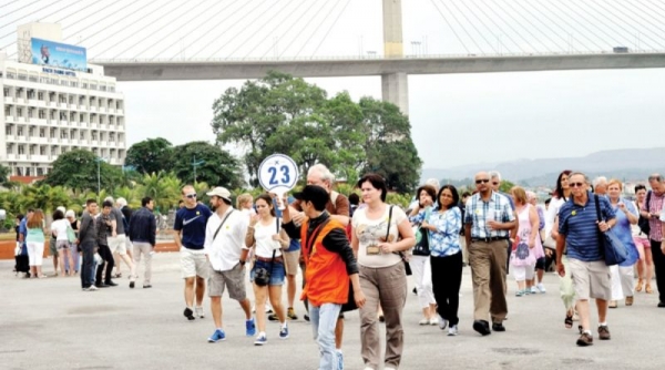 Quảng Ninh thu hút 1,6 triệu lượt khách du lịch, đạt 3500 tỷ đồng trong tháng 1/2023