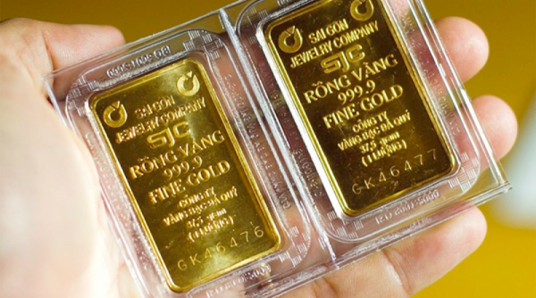 Giá vàng hôm nay 12/02: Giá vàng SJC giao động ở mức hơn 67 triệu đồng/lượng