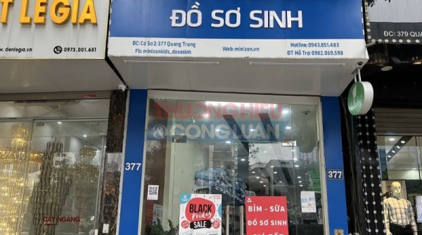 Hệ thống cửa hàng mẹ và bé Minizon Kids Hà Nội bày bán hàng hoá nước ngoài không tem nhãn phụ Tiếng Việt