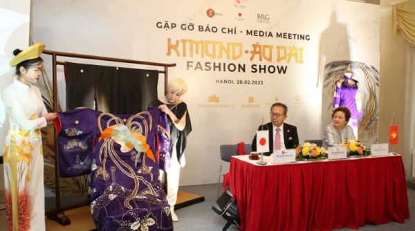 Kimono – Aodai Fashion Show: Chương trình giao lưu văn hóa nghệ thuật kỷ niệm 50 năm quan hệ Việt Nam - Nhật Bản