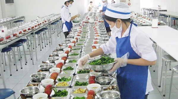 Bắc Giang bảo đảm an toàn thực phẩm đối với bếp ăn tập thể