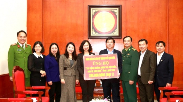 Thành phố Lạng Sơn ủng hộ 200 triệu đồng xây dựng đường kiểm tra cột mốc, bảo vệ biên giới
