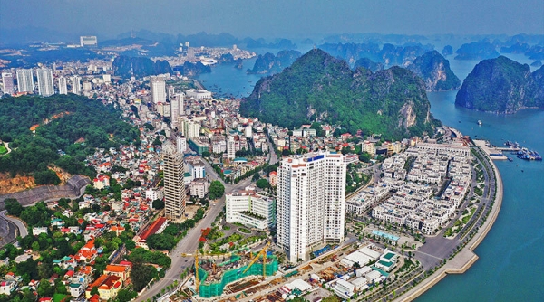 Quảng Ninh sẽ đưa 03 huyện lên cấp thành phố trước giai đoạn 2030