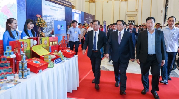 Thủ tướng Chính phủ dự Hội nghị công bố quy hoạch và xúc tiến đầu tư tỉnh Khánh Hòa