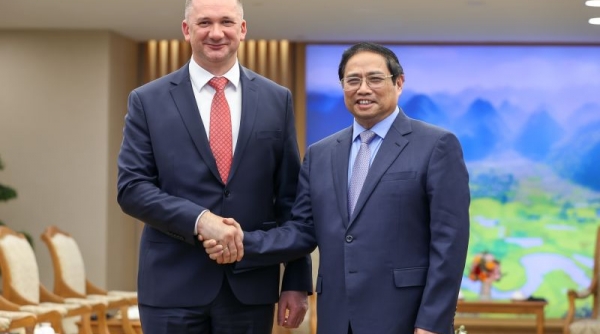 Thủ tướng Chính phủ tiếp Bộ trưởng Bộ Nội vụ Belarus