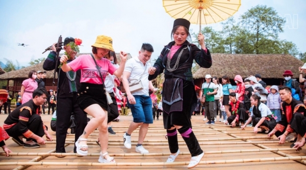 Lào Cai đón hơn 227.000 lượt khách du lịch trong dịp nghỉ Lễ 30/4 và 1/5
