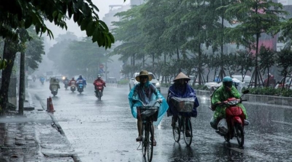 Dự báo thời tiết 10/5: Bắc Bộ, Nam Bộ tiếp tục mưa giông.