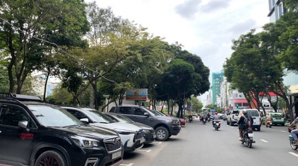 Thành phố Hồ Chí Minh muốn thí điểm thu phí đỗ ô tô bằng ETC