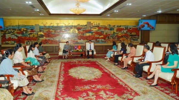 Hải Phòng tiếp Đoàn nữ cán bộ lãnh đạo Ngoại giao hai nước Việt Nam – Lào