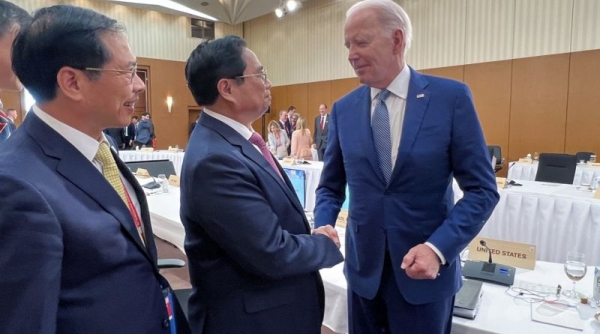 Thủ tướng Phạm Minh Chính gặp Tổng thống Hoa Kỳ Joe Biden tại Hội nghị G7 mở rộng