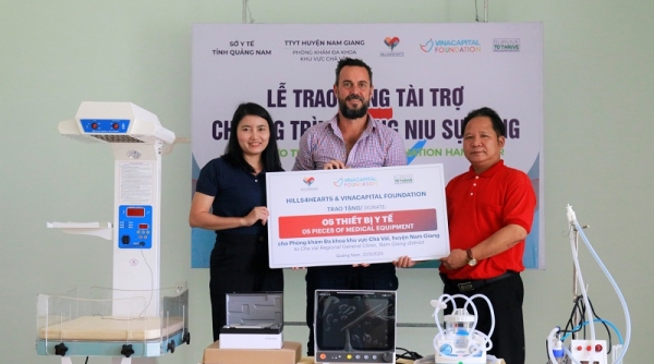 Chiến dịch Hills 4 Hearts và VinaCapital Foundation trao tặng 5 thiết bị chăm sóc sơ sinh tại Quảng Nam