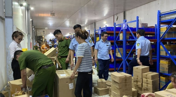 Bắc Ninh: Tạm giữ 22.742 sản phẩm hàng hóa các loại có dấu hiệu nhập lậu