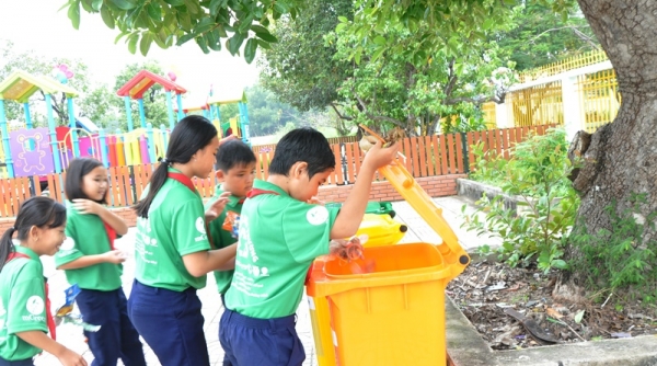 Bà Rịa - Vũng Tàu: Bàn giao “Mô hình phân loại rác thải tại nguồn” cho trường tiểu học  